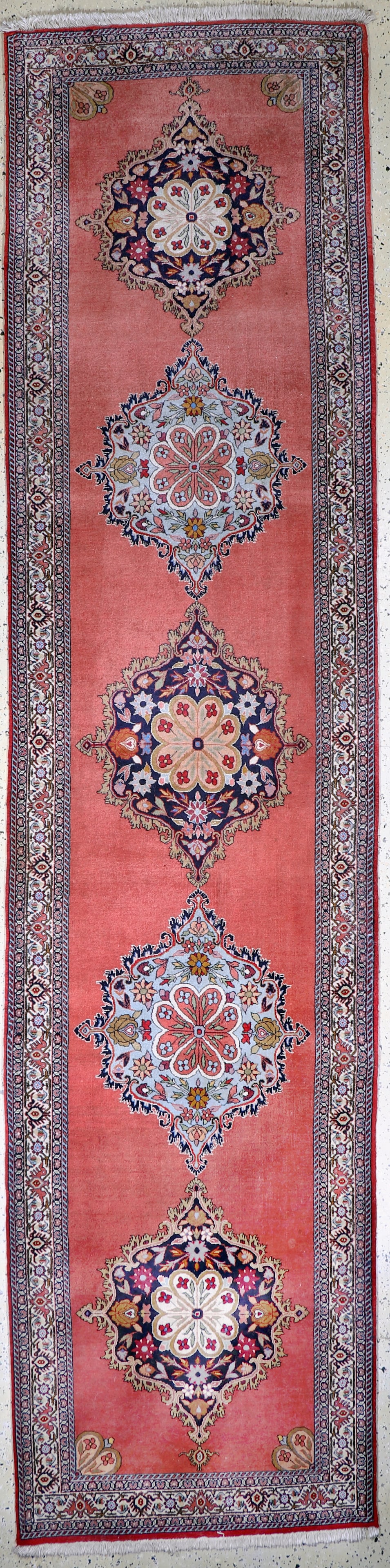 Bijar fine, Persia, late 20th century, corkwool: Bijar fine, Persia, late 20th century, corkwool, approx. 385 x 92 cm, condition: 2. Rugs, Carpets & Flatweaves