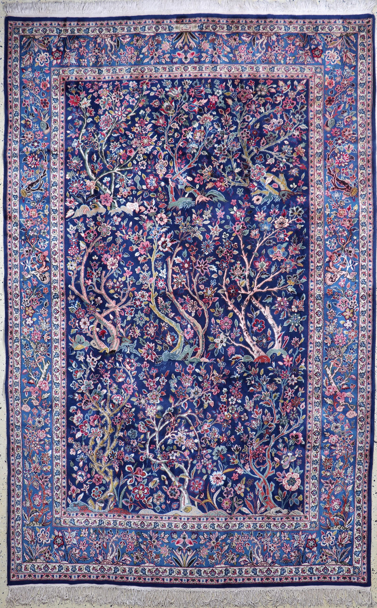 Yazd fine signed, Persia, late 20th century, wool on: Yazd fine signed, Persia, late 20th century, wool on cotton, approx. 305 x 195 cm, condition: 2. Rugs, Carpets & Flatweaves