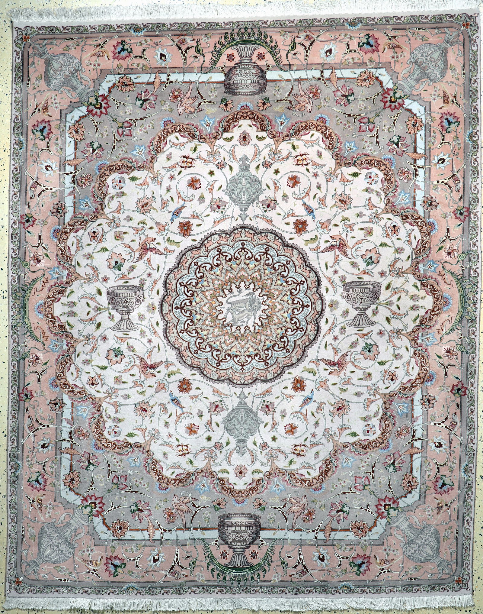 Tabriz fine(50 Raj), Persia, late 20th century (1 of 14)