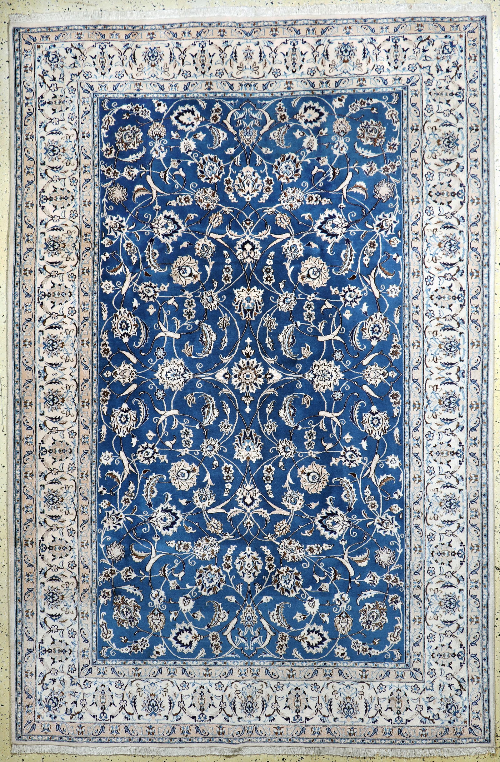 Nain fine(9 La), Persia, late 20th century, corkwool (1 of 9)