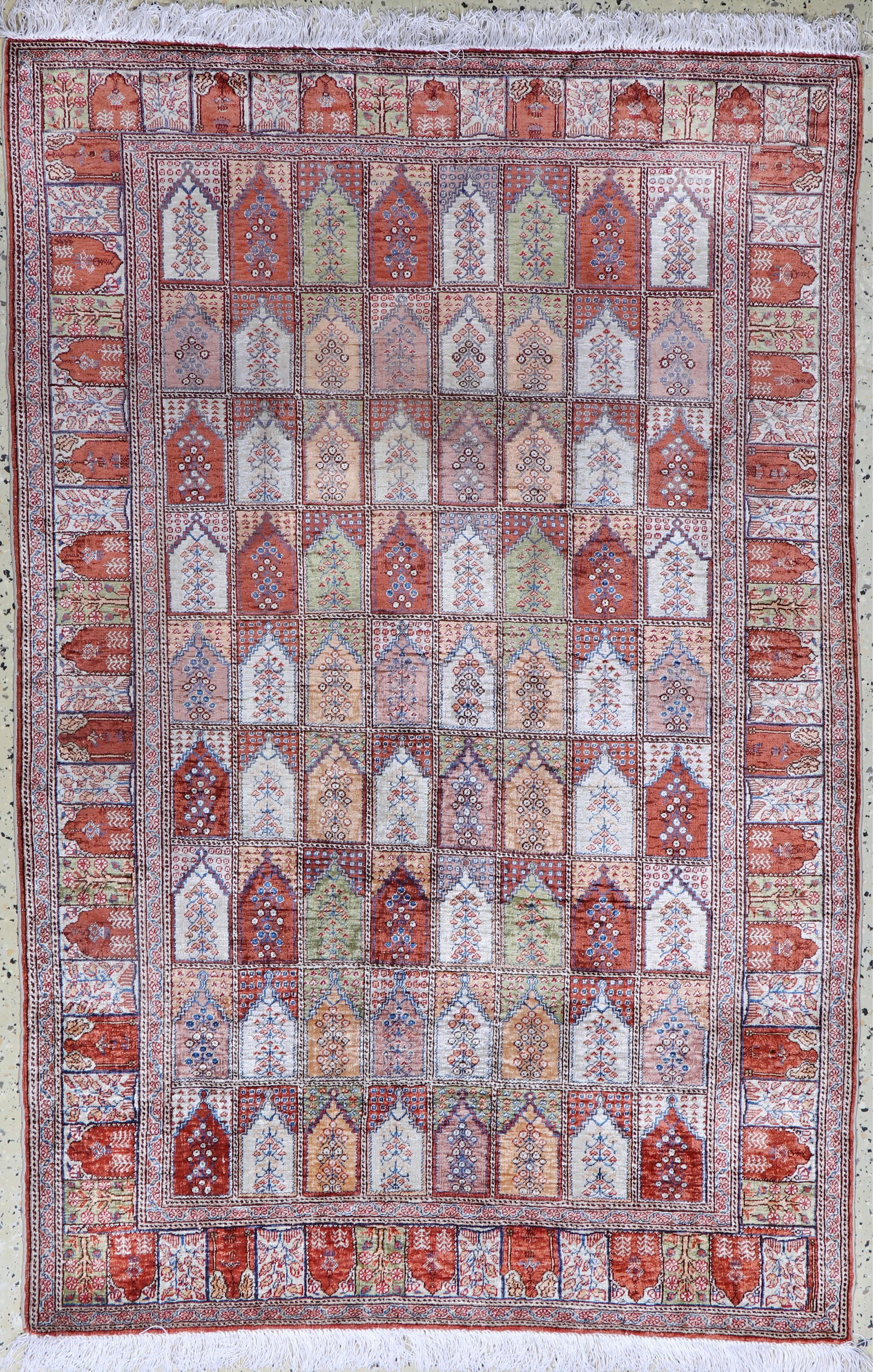 Kayseri fine, Turkey, mid-20th century, pure natural (1 of 6)