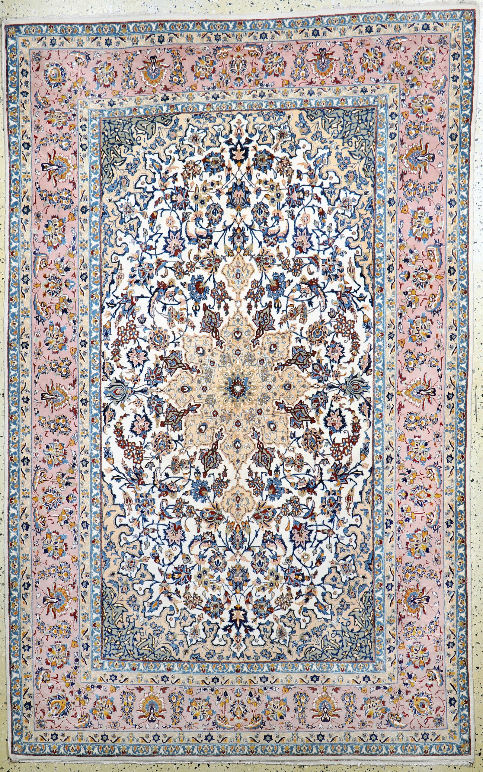Isfahan fine, Persia, mid-20th century, corkwool on (1 of 8)