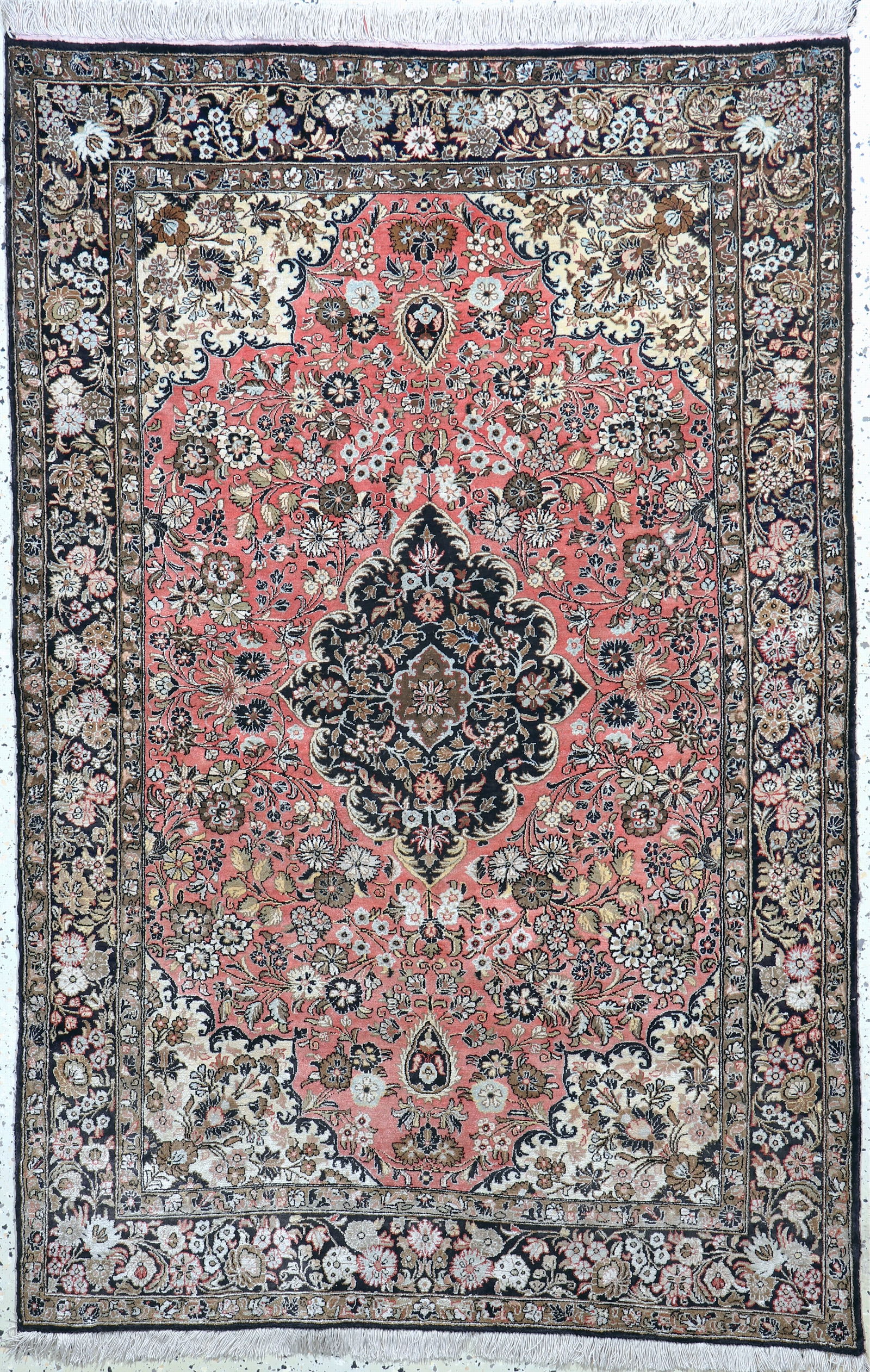 Qum silk, Persia, late 20th century, pure natural (1 of 6)
