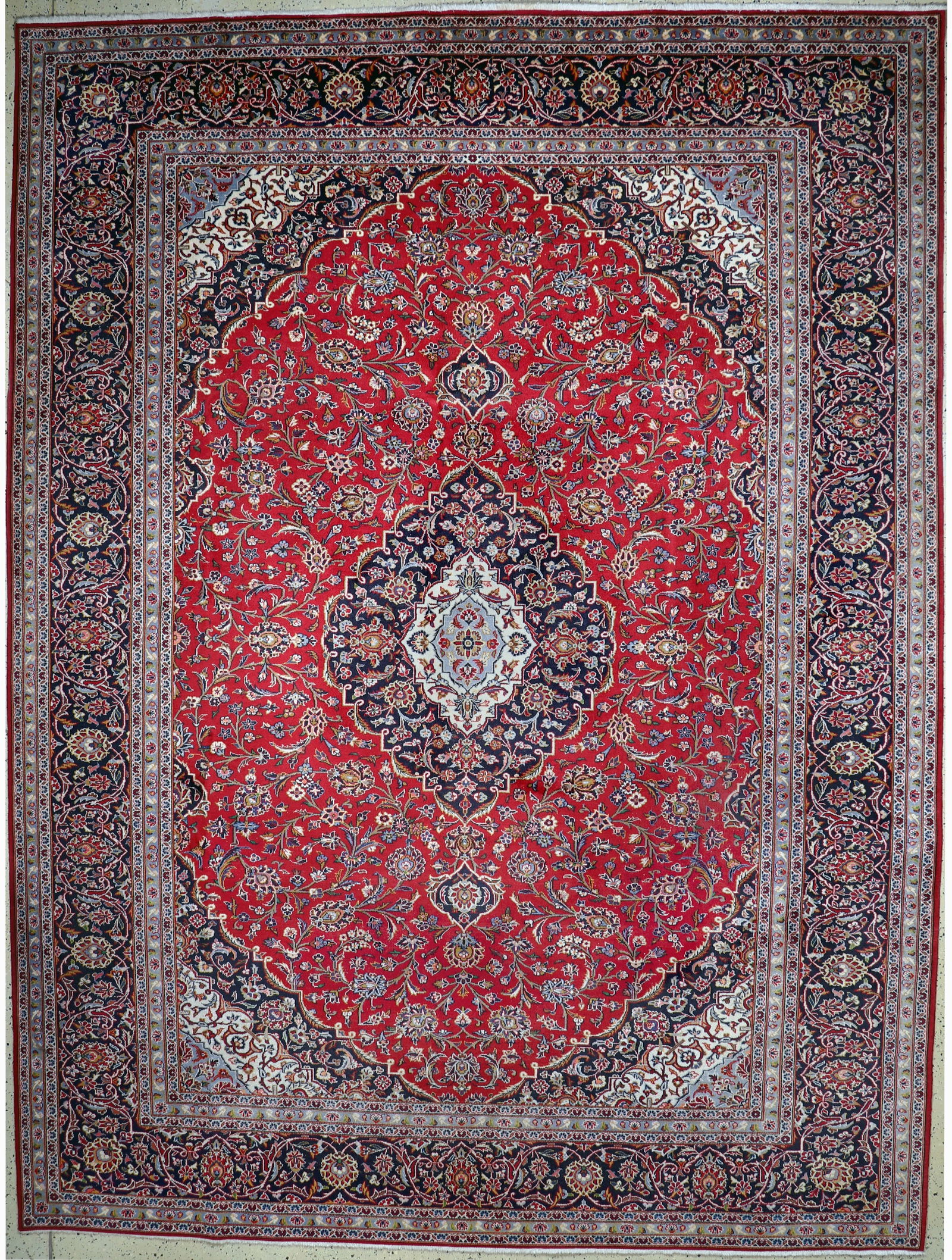 Kashan, Persia, late 20th century, wool on cotton (1 of 10)
