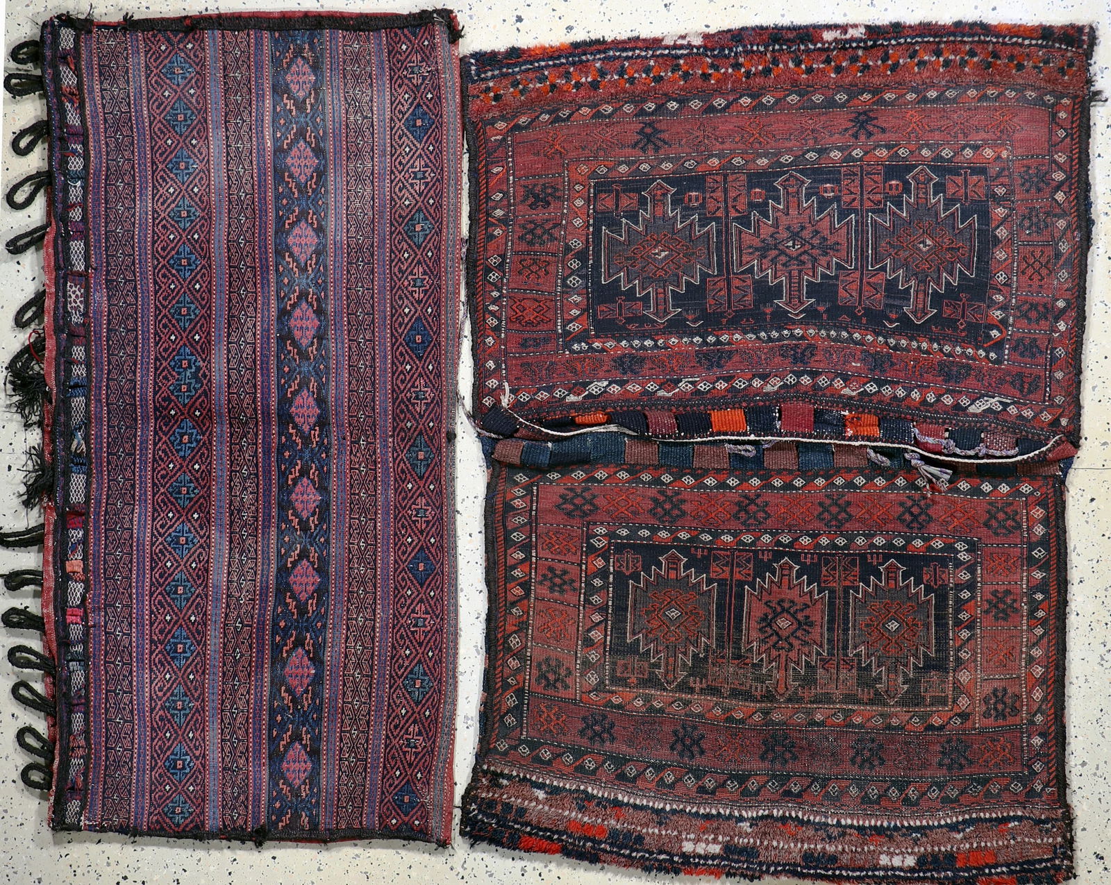 2 lots of Sumakh bags, Persia, around 1900, wool on (1 of 7)