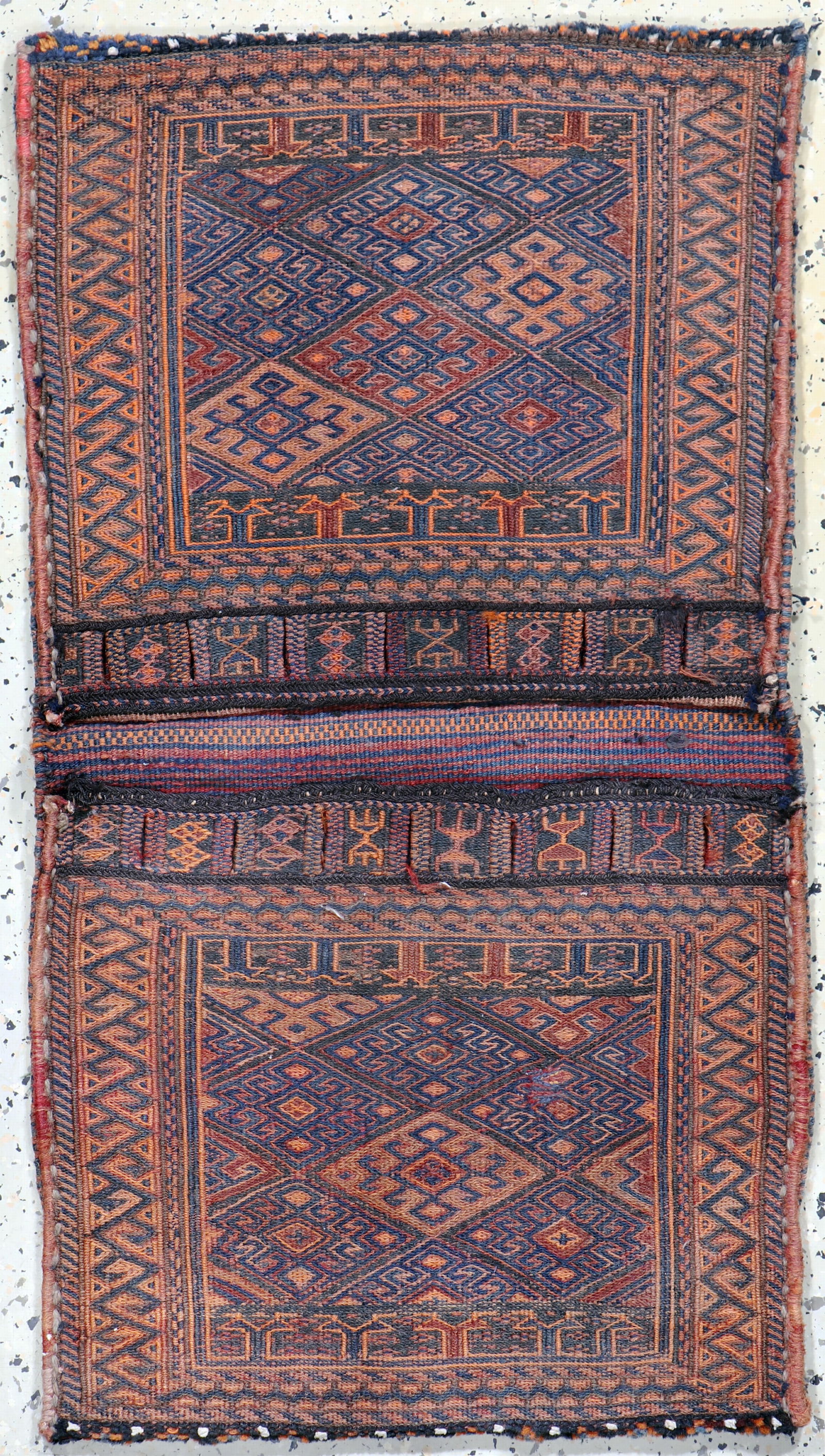 Sumakh double bag, Persia, early 20th century,wool on (1 of 4)