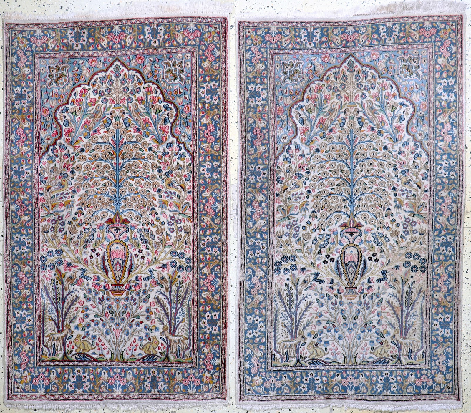 2 lots of Kirman fine, Persia, late 20th century (1 of 9)