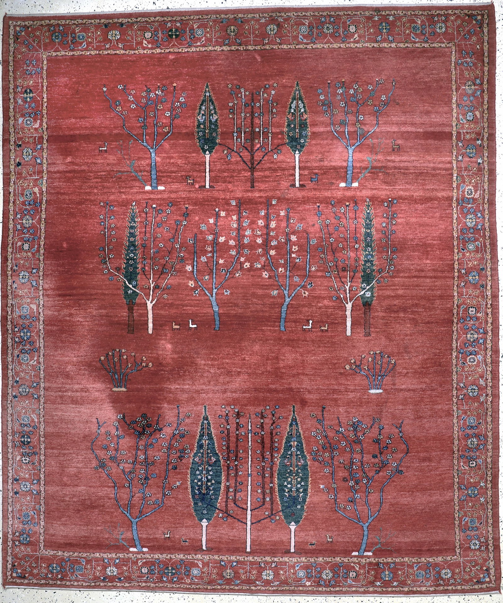 Gabbeh fine Loribaft, Persia, late 20th century: Gabbeh fine Loribaft, Persia, late 20th century, wool on wool, approx. 295 x 247 cm, in need of cleaning, condition: 2. Rugs, Carpets & Flatweaves