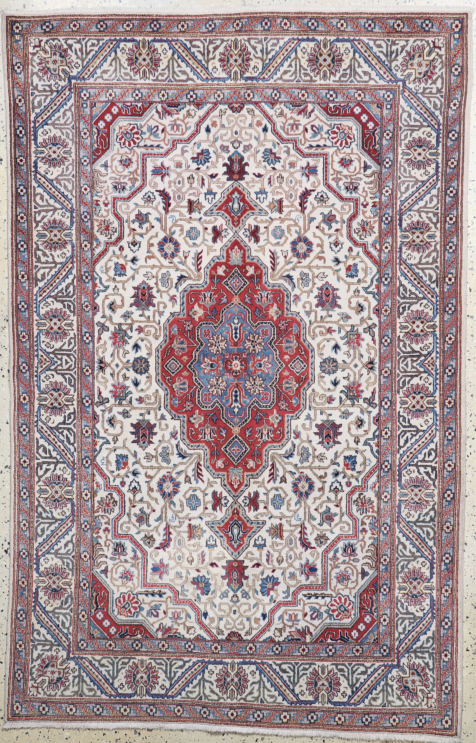 Kashan old, Persia, early 20th century, wool on cotton (1 of 7)