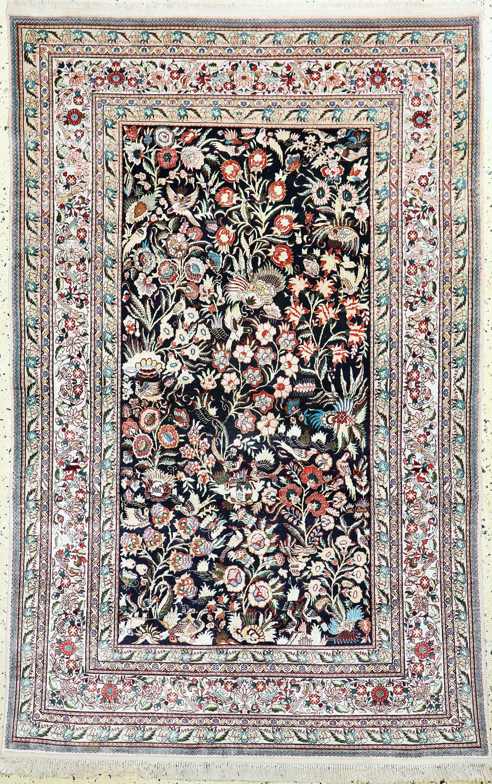 Hereke silk fine, China, late 20th century, pure natural (1 of 6)