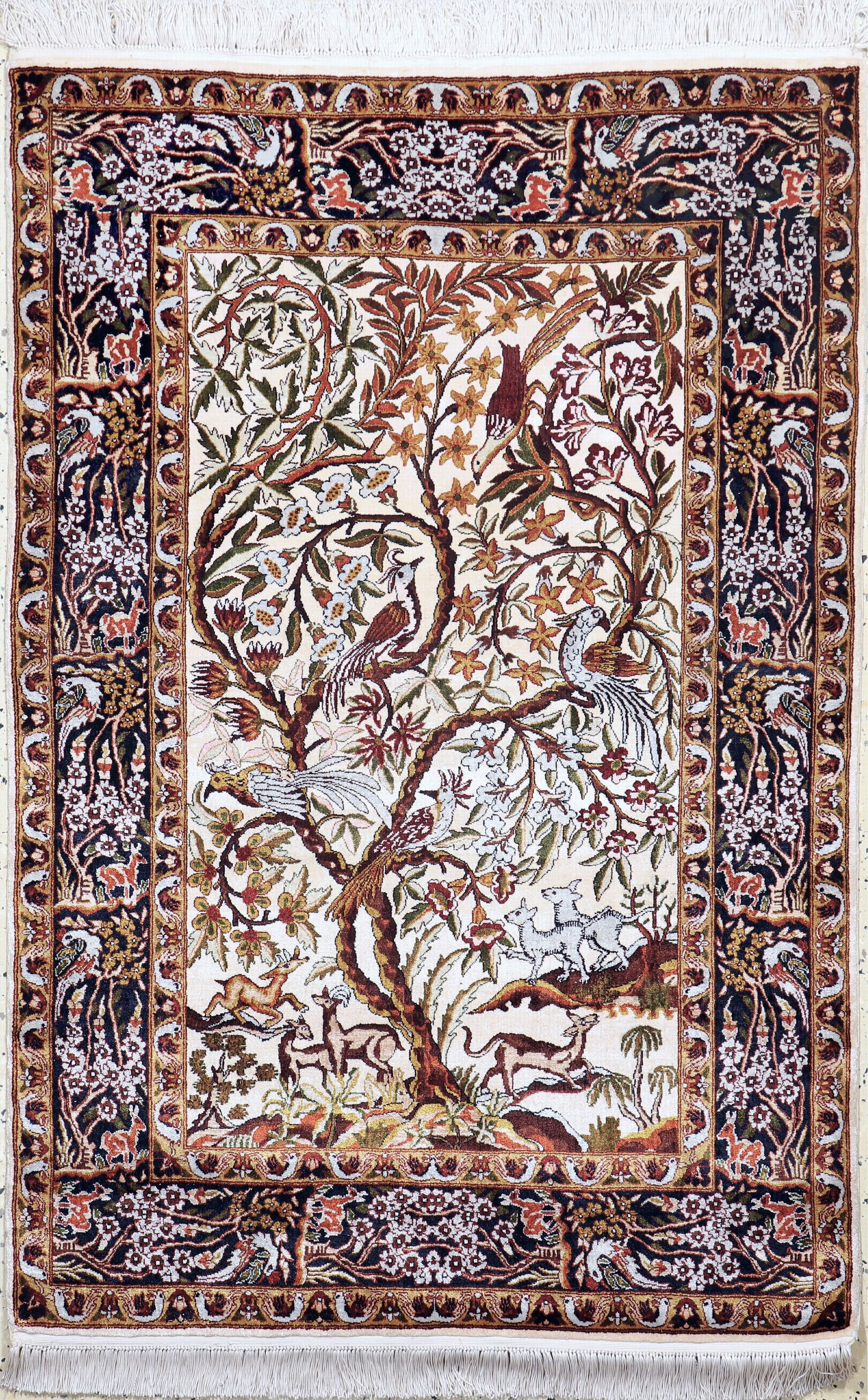 Qum silk fine, Egypt, mid-20th century, pure natural: Qum silk fine, Egypt, mid-20th century, pure natural silk, approx. 135 x 93 cm, condition: 1-2. Rugs, Carpets & Flatweaves. Dont forget to check out the uploaded detail fotos!