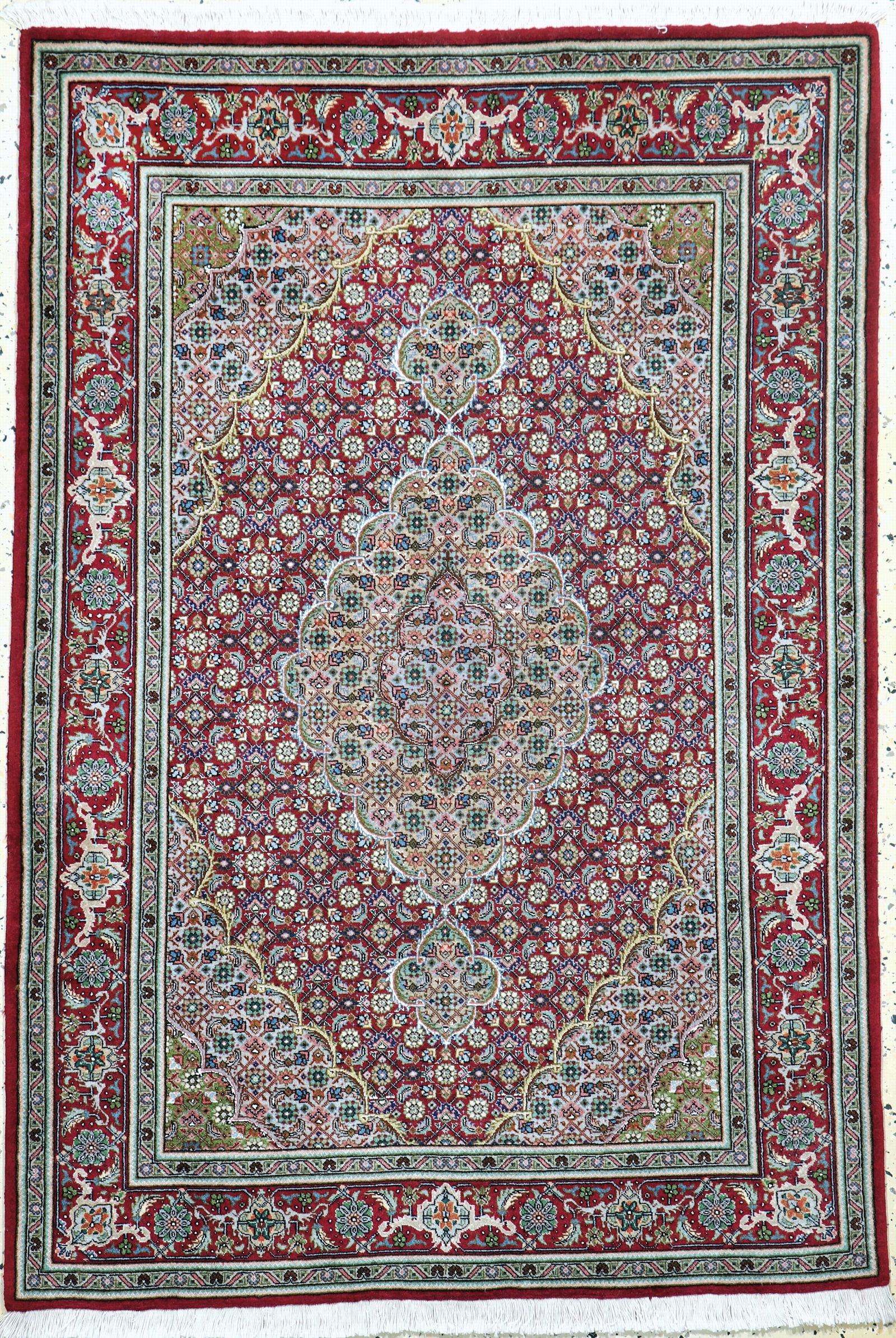 Tabriz fine(50 Raj), Persia, late 20th century: Tabriz fine(50 Raj), Persia, late 20th century, corkwool with silk, approx. 150 x 103cm, approx. 500,000 Kn/sm, condition: 1-2. Rugs, Carpets & Flatweaves. Dont forget to check out the uploaded detail