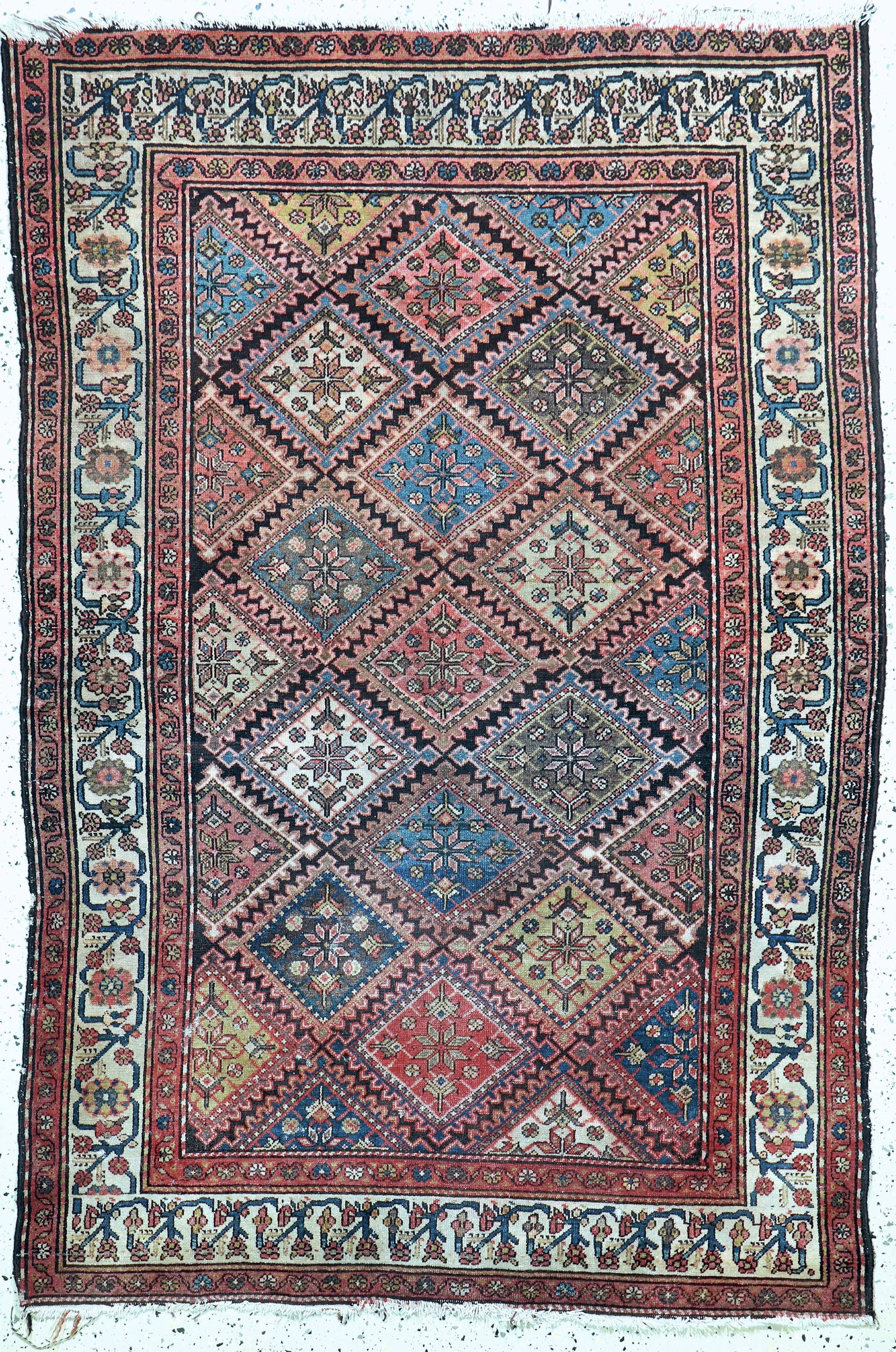 Hamadan antique, Persia, around 1900, wool on cotton (1 of 6)