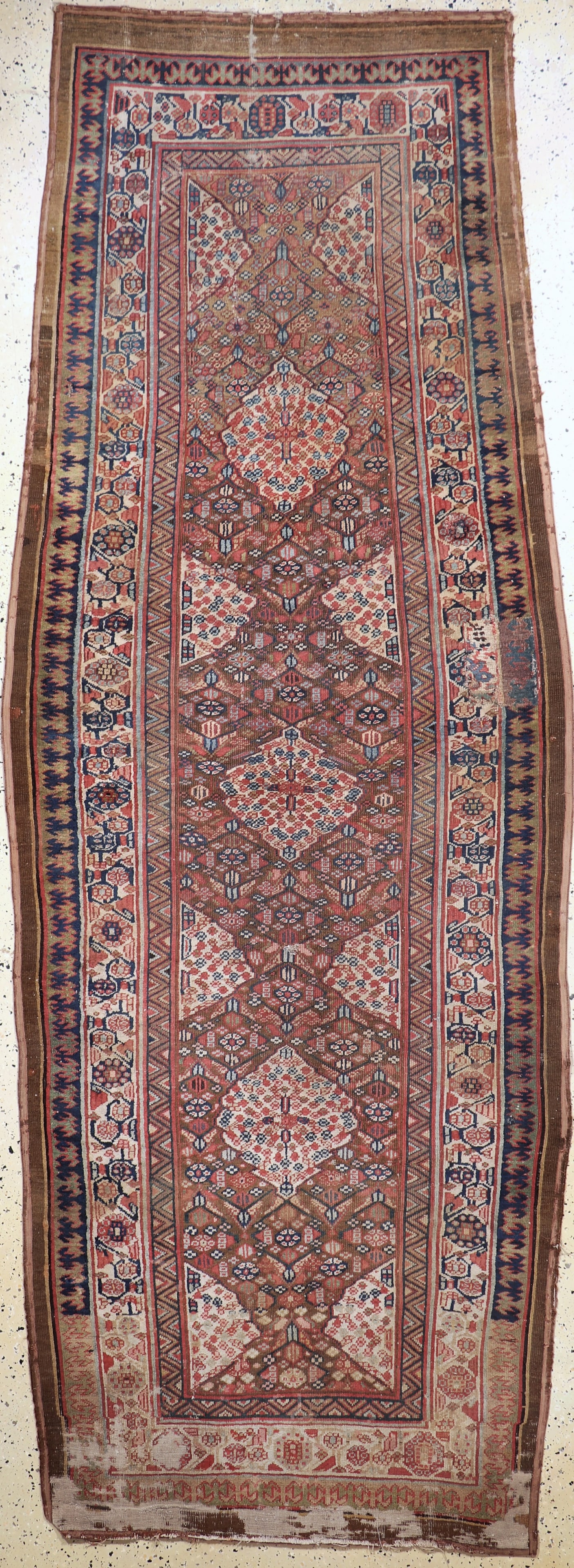 Antique Sarab, Persia, 19th century, wool on cotton (1 of 8)
