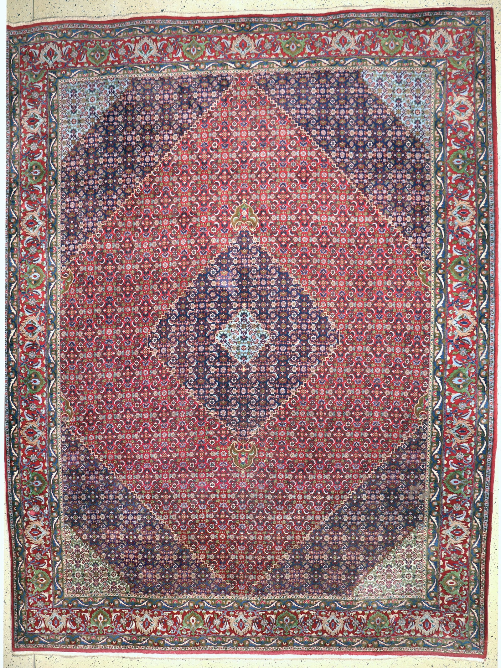 Bijar, Persia, mid-20th century, wool on cotton: Bijar, Persia, mid-20th century, wool on cotton, approx. 395 x 300 cm, condition: 2. Rugs, Carpets & Flatweaves. Dont forget to check out the uploaded detail fotos!