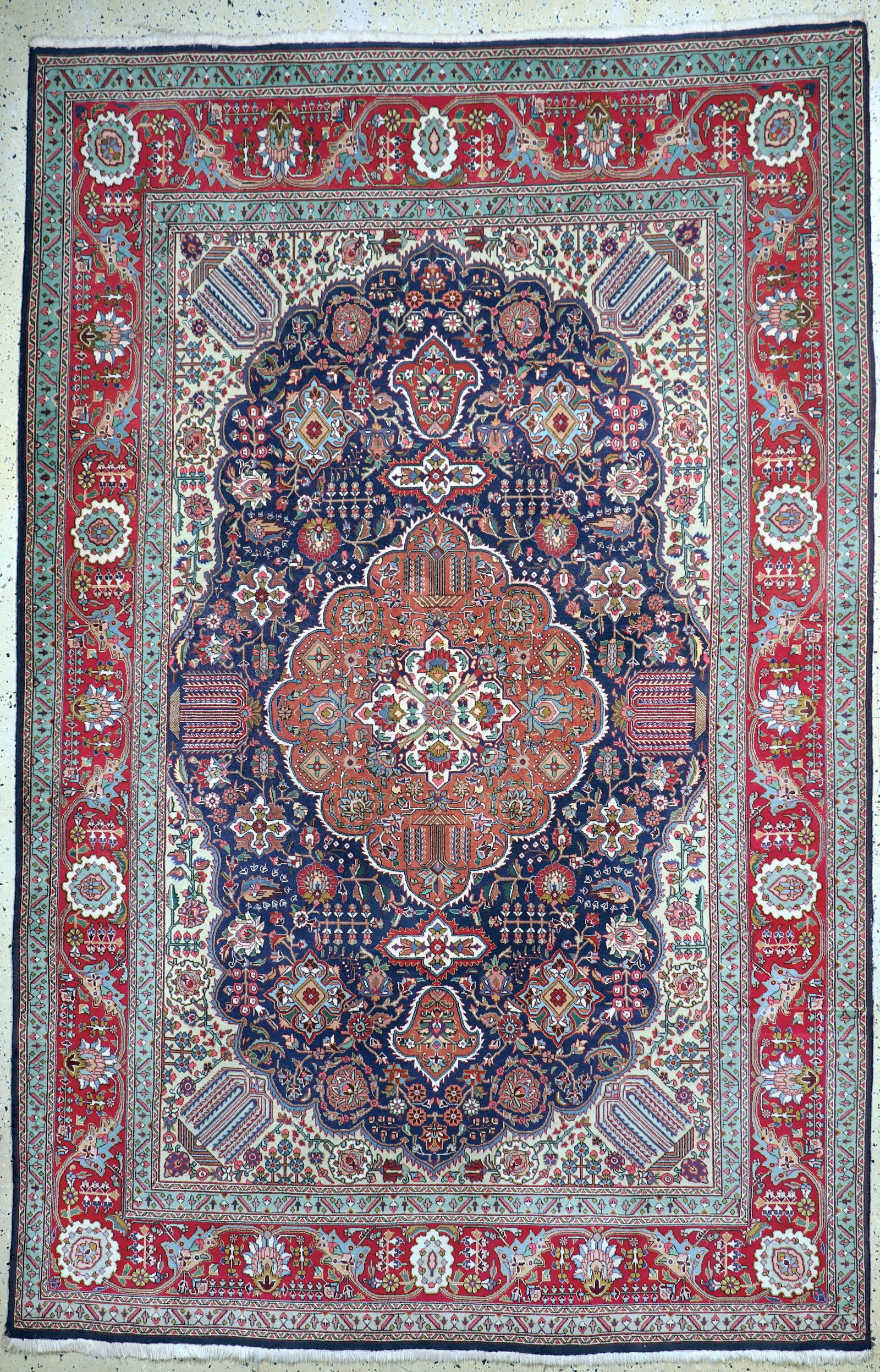 Tabriz old, Persia, mid-20th century, wool on cotton (1 of 9)