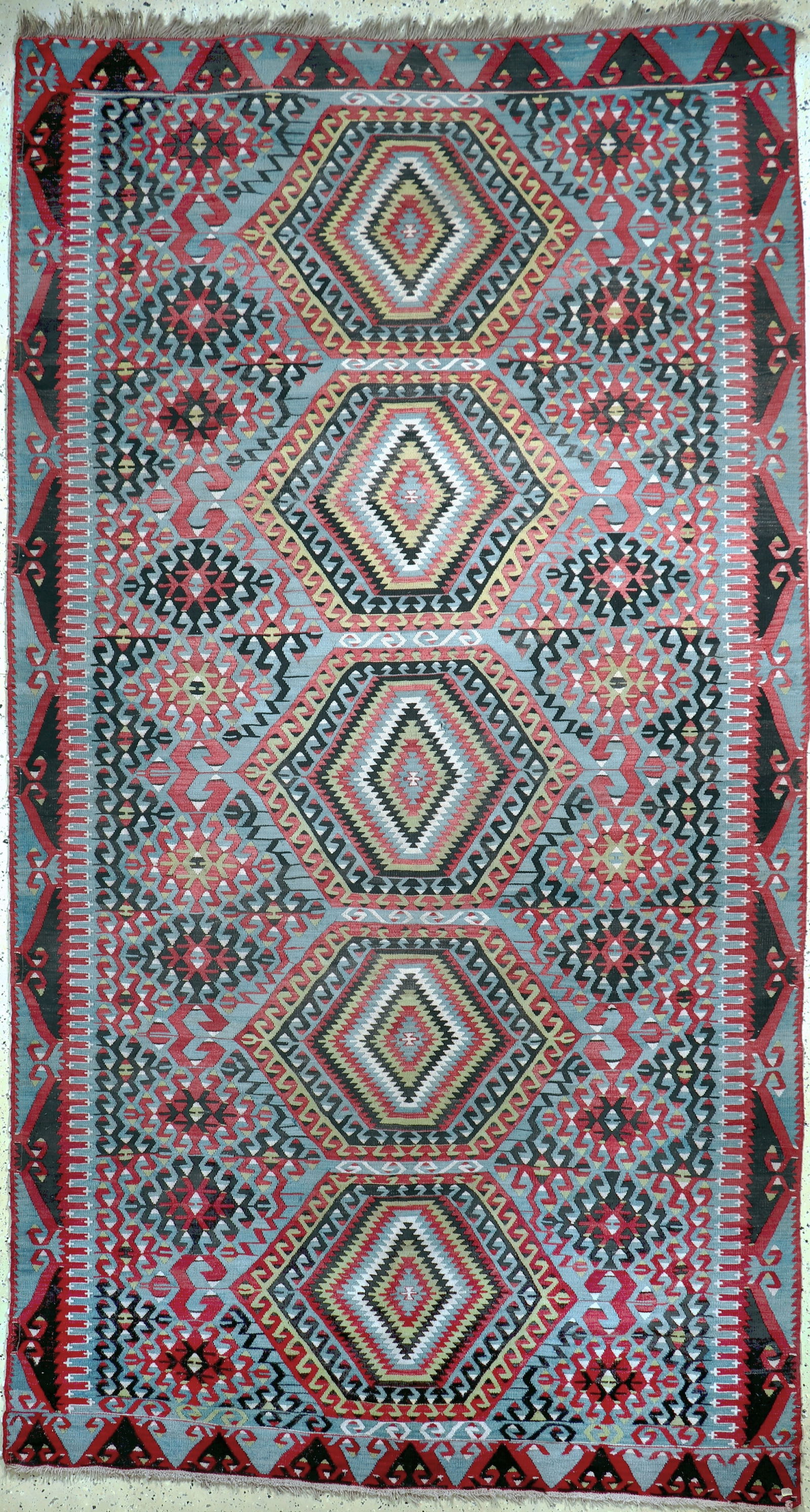 Anatol Kilim, Turkey, early 20th century, woolon wool (1 of 10)
