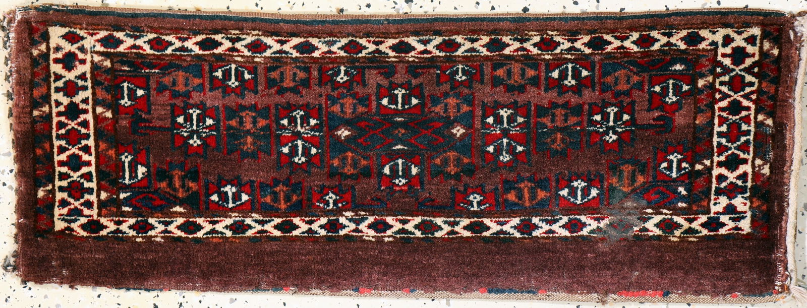 Torba antique, Turkmenistan, around 1900, woolon wool (1 of 4)