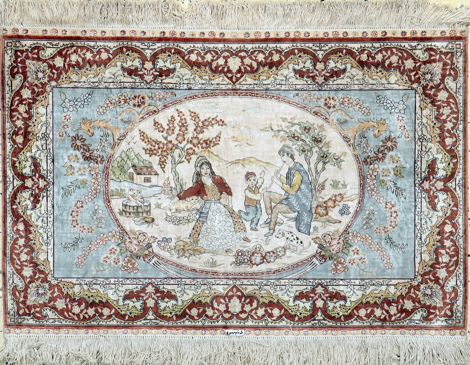 Hereke fine, China, late 20th century., pure natural: Hereke fine, China, late 20th century., pure natural silk, approx. 93 x 62 cm, approx. 1.0 million kn/sm, condition: 1-2. Rugs, Carpets &Flatweaves