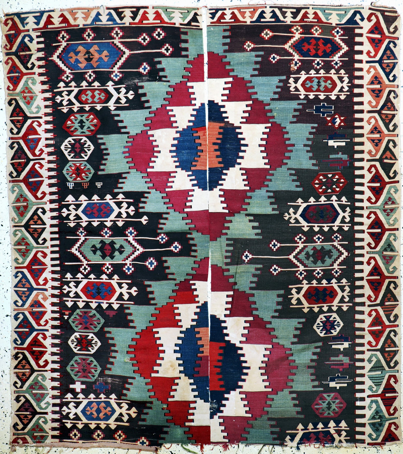 Aydin Kilim Fragment antique, Turkey, 19th century (1 of 7)