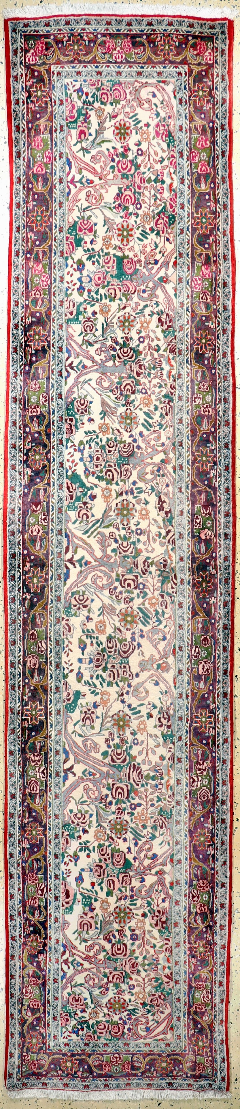 Bidjar, Persia, late 20th century, corkwool, approx. 385: Bidjar, Persia, late 20th century, corkwool, approx. 385 x 80 cm, edge faded colors, condition: 1-2. Rugs, Carpets & Flatweaves