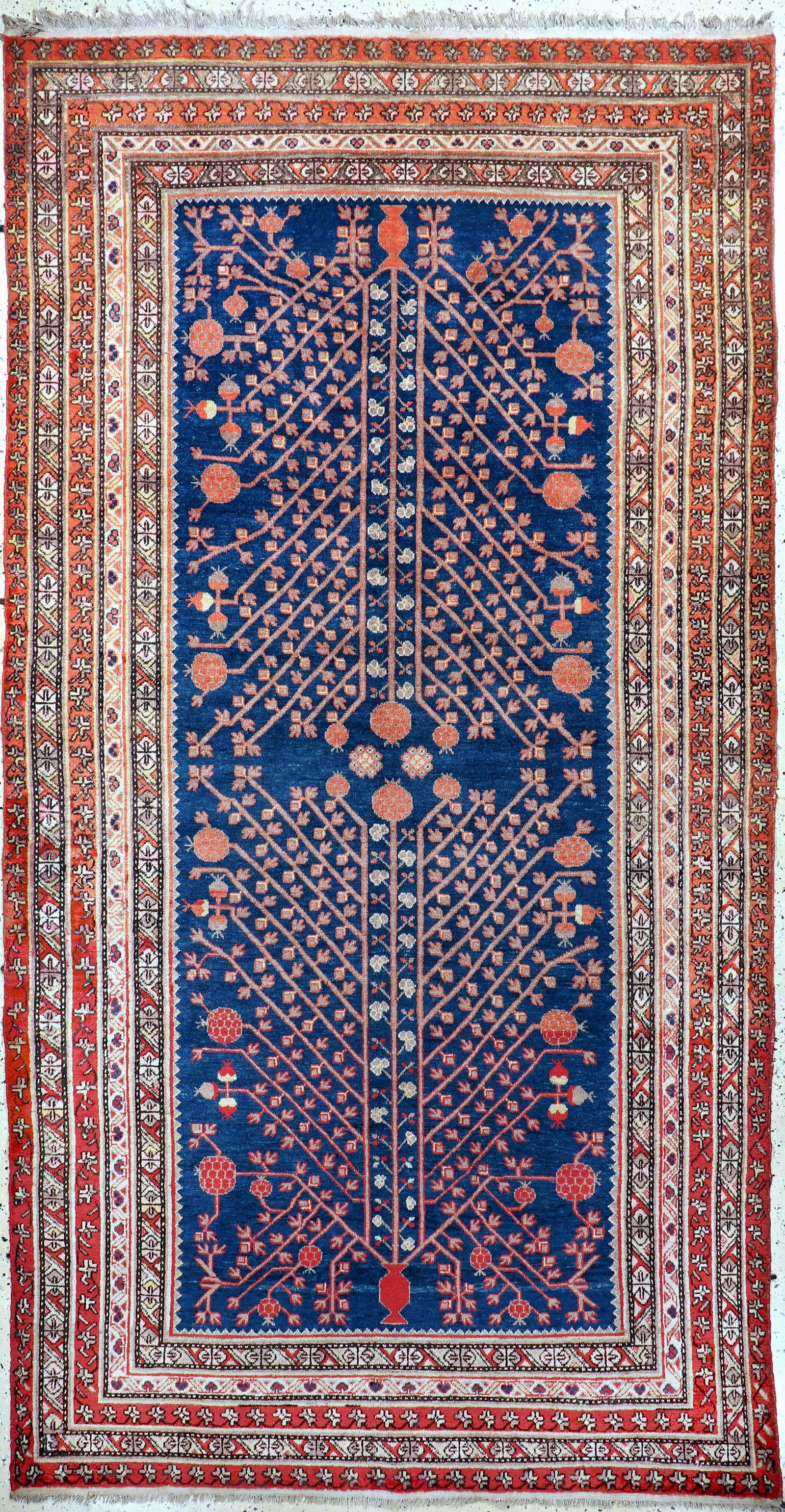 Khotan old, Torkestan, early 20th century, wool on (1 of 10)