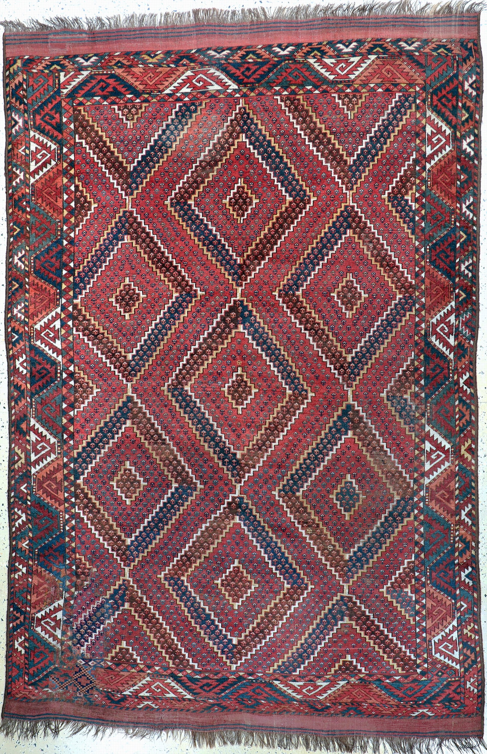 Diamond Beshir main carpet, Turkmenistan antique (1 of 10)