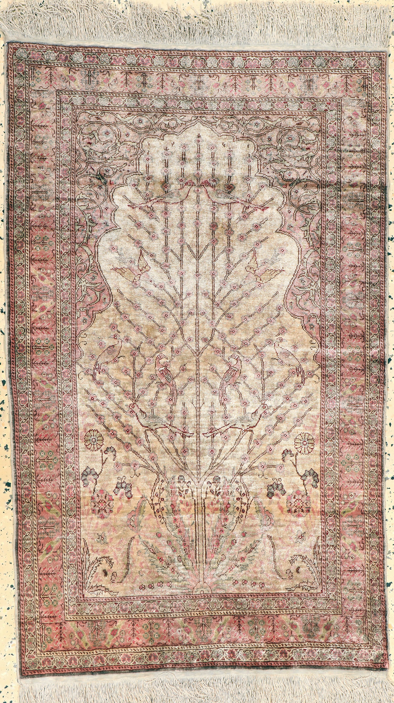 Silk Kayseri, Turkey, mid-20th century, pure natural: Silk Kayseri, Turkey, mid-20th century, pure natural silk, approx. 120 x 75 cm, condition: 2.Rugs, Carpets & Flatweaves