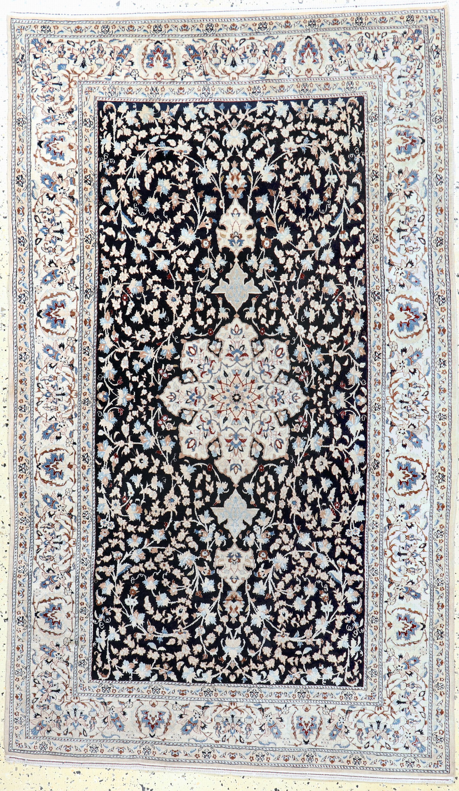 Nain fine(6 La), Persia, mid-20th century, corkwool: Nain fine(6 La), Persia, mid-20th century, corkwool with silk, approx. 193 x 118 cm, approx. 1.0 million kn/sm, condition: 2.Rugs, Carpets & Flatweaves