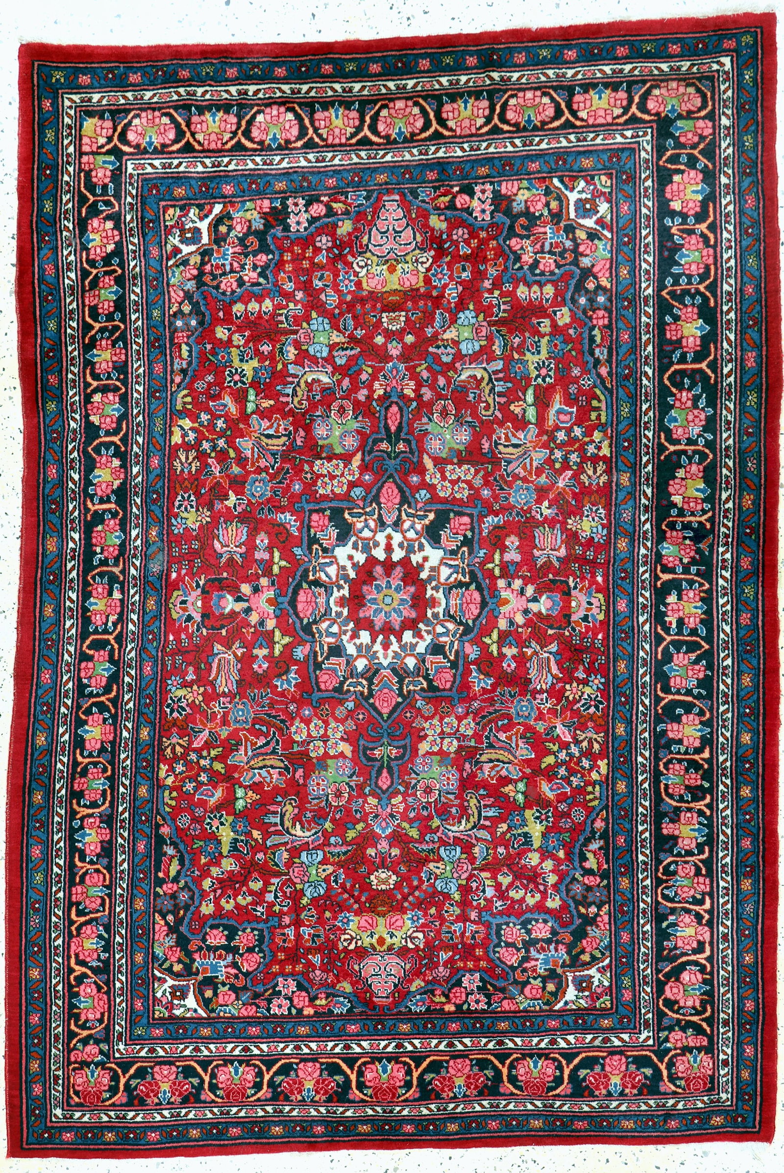 Bijar old, Persia, mid-20th century, wool on cotton: Bijar old, Persia, mid-20th century, wool on cotton, approx. 200 x 138 cm, condition: 2. Rugs, Carpets & Flatweaves