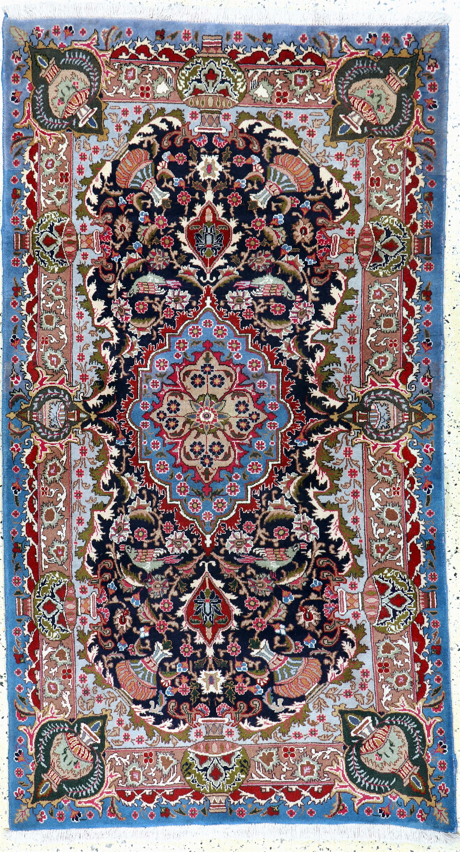 Kashmar, Persia, late 20th century, wool on cotton: Kashmar, Persia, late 20th century, wool on cotton, approx. 212 x 117 cm, condition: 2. Rugs, Carpets & Flatweaves