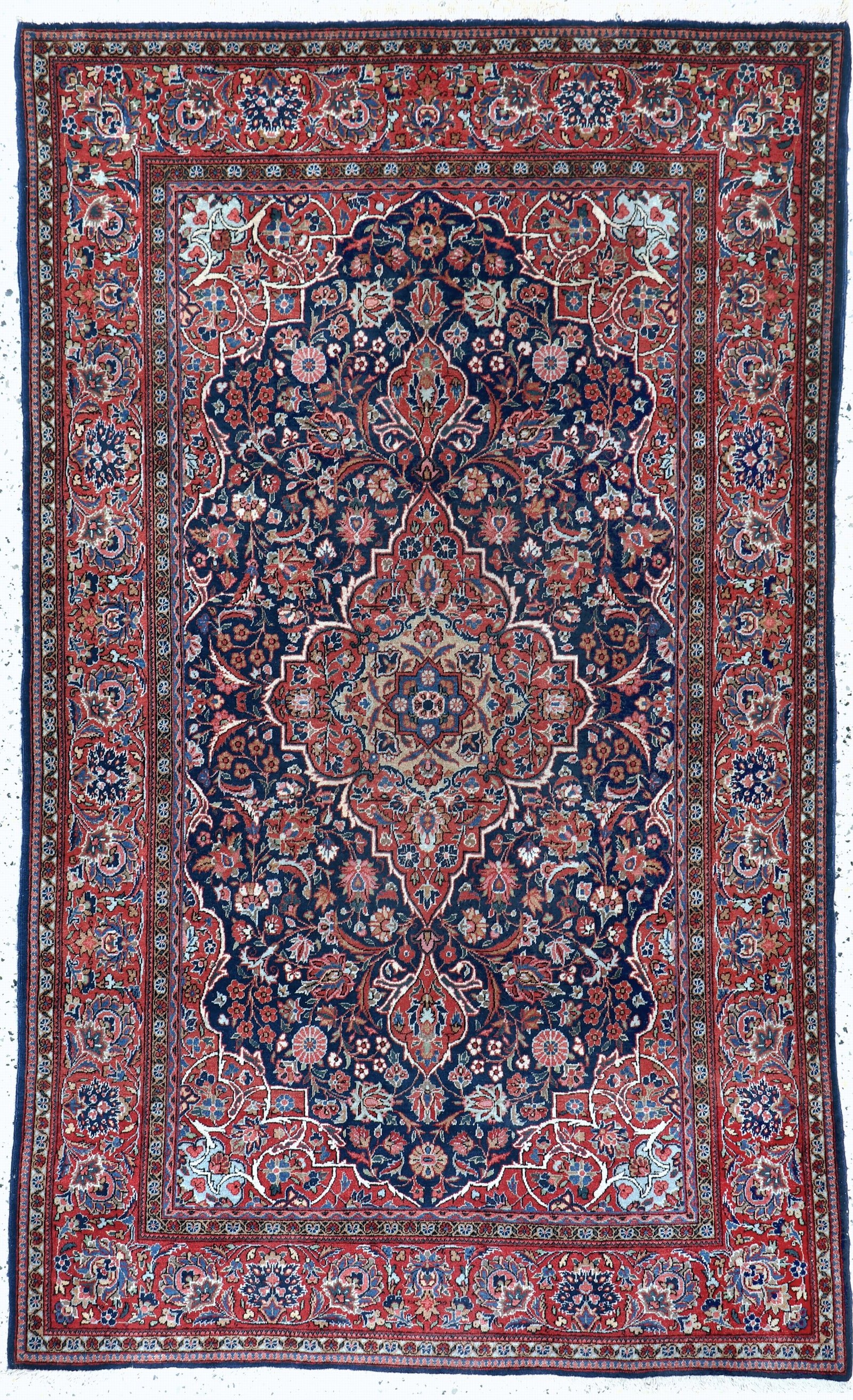 Ghaswin antique, Persia, around 1900, wool on cotton (1 of 7)