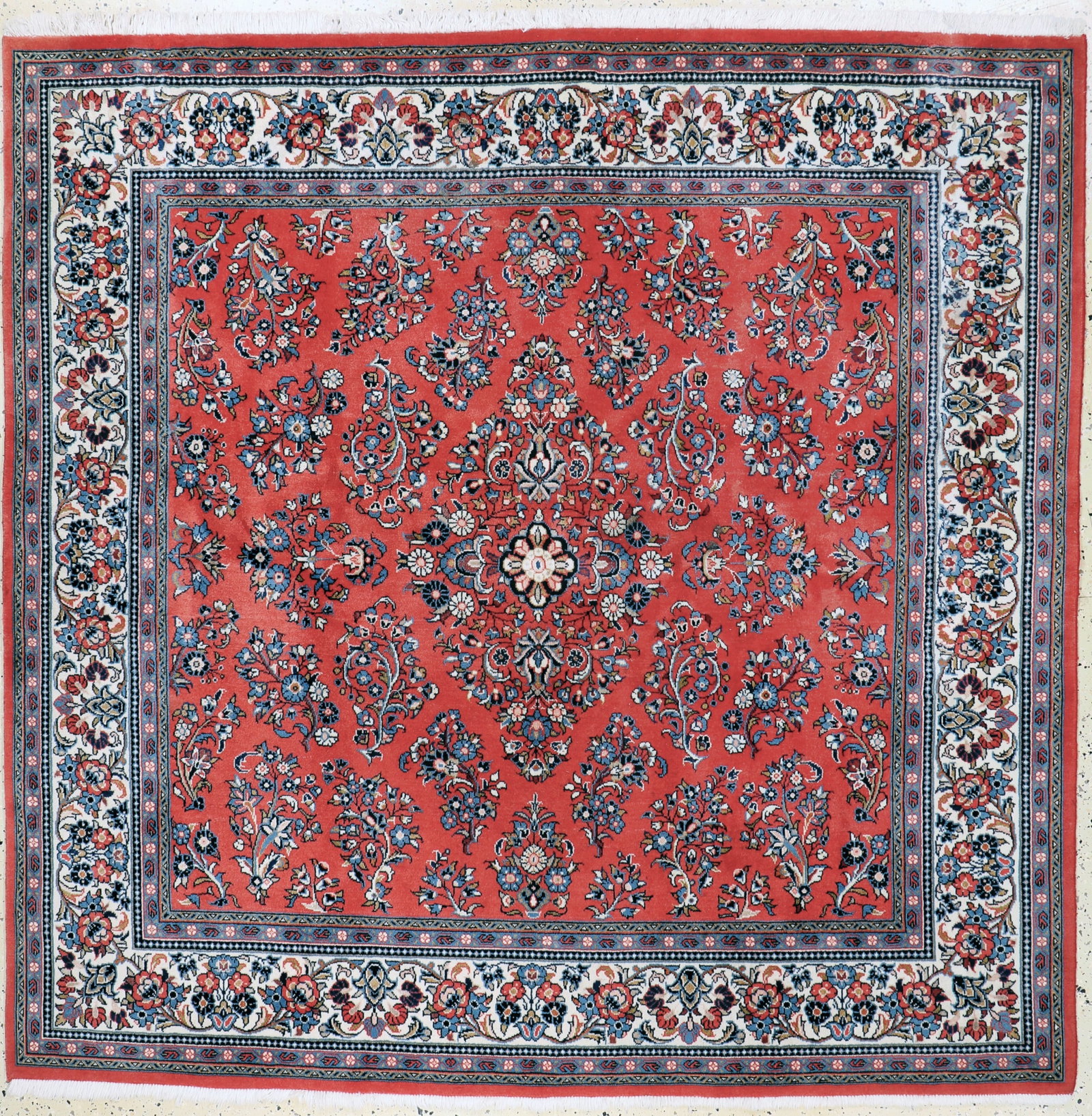 Saruk, Persia, late 20th century, wool on cotton: Saruk, Persia, late 20th century, wool on cotton, approx. 200 x 200 cm, condition: 2. Rugs, Carpets & Flatweaves