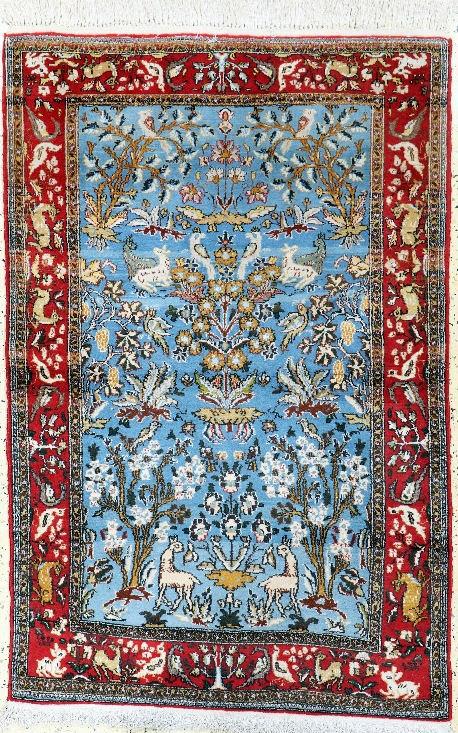 Qum old, Persia, mid-20th century, wool on cotton: Qum old, Persia, mid-20th century, wool on cotton, approx. 158 x 104 cm, condition: 2. Rugs, Carpets & Flatweaves