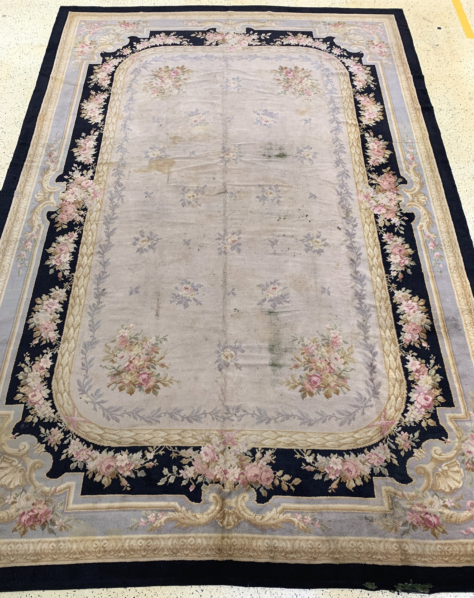 Antique Aubusson carpet, France, around 1900, wool on: Antique Aubusson carpet, France, around 1900, wool on wool, approx. 610 x 414 cm, restored, condition: 4, (stains & cracks). Rugs, Carpets& Flatweaves