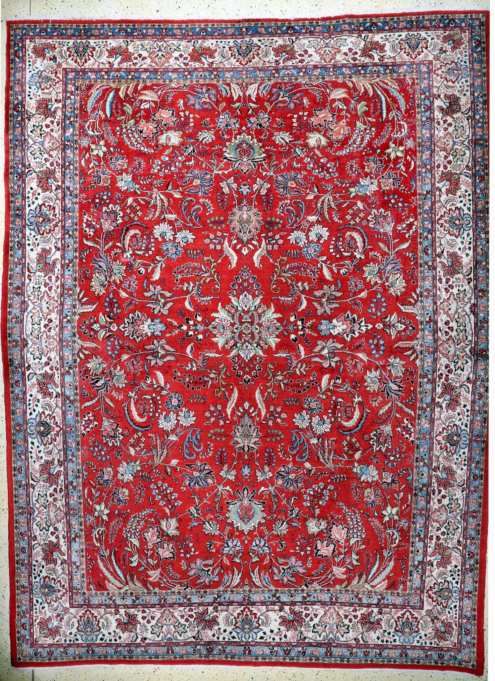 Saruk old, Persia, mid-20th century, wool on cotton: Saruk old, Persia, mid-20th century, wool on cotton, approx. 400 x 300 cm, condition: 2. Rugs, Carpets & Flatweaves