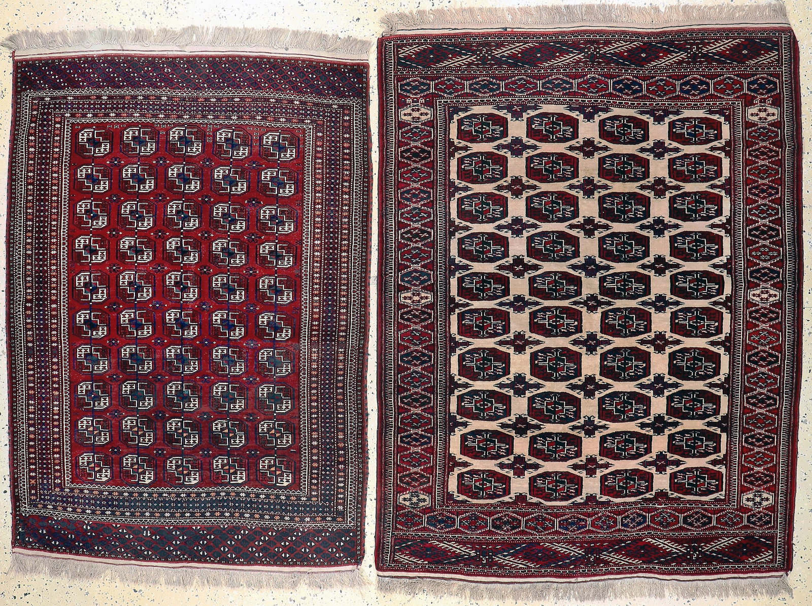 2 lots of Turkmen, Turkmenistan, mid-20th century: 2 lots of Turkmen, Turkmenistan, mid-20th century, wool on wool, approx. 195 x 141 cm & approx. 172 x 125 cm, condition: 2. Rugs, Carpets & Flatweaves