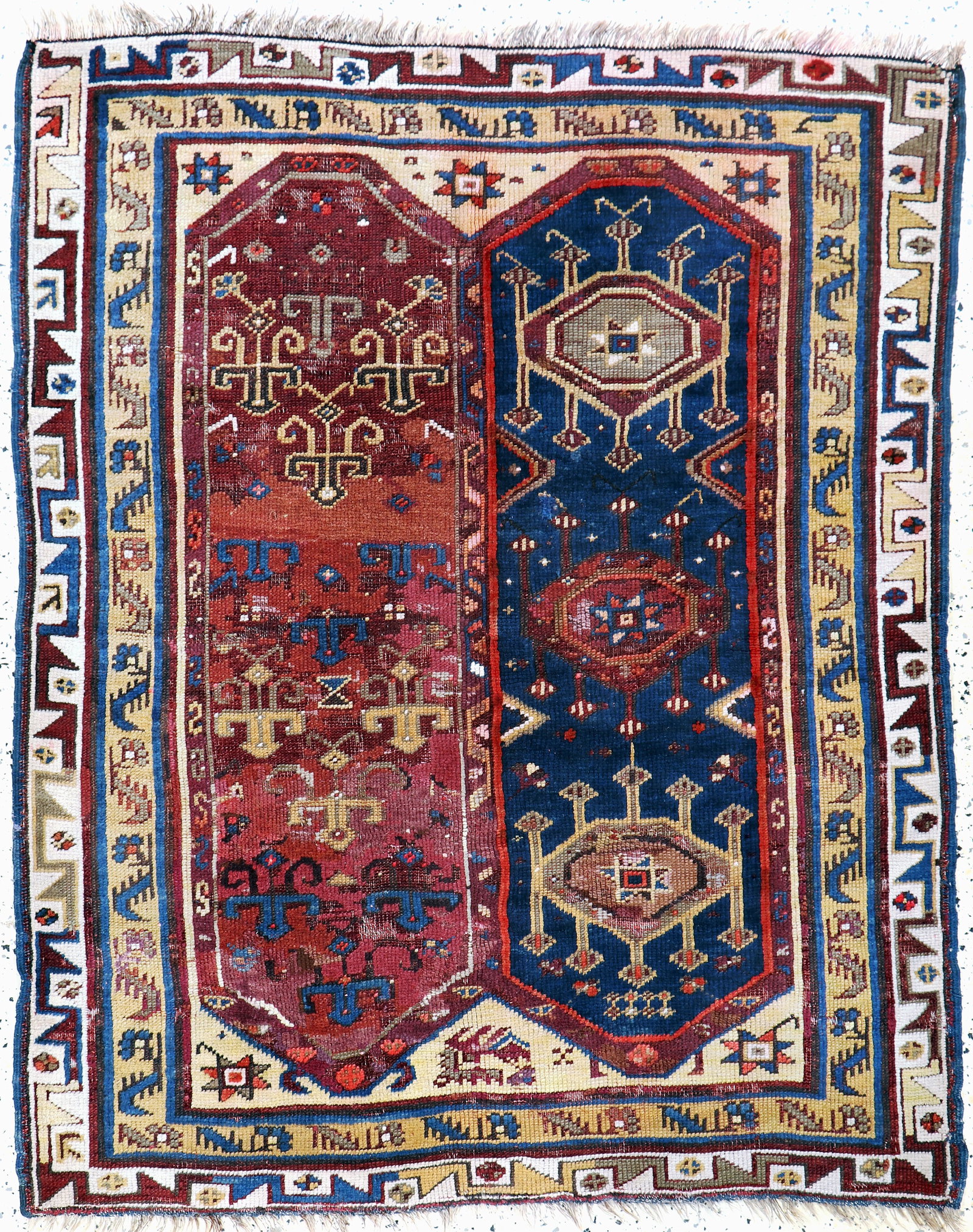 Mucur antique, Turkey, 19th century, wool on wool: Mucur antique, Turkey, 19th century, wool on wool, approx. 160 x 126 cm, condition: 3 (restored). Rugs, Carpets & Flatweaves
