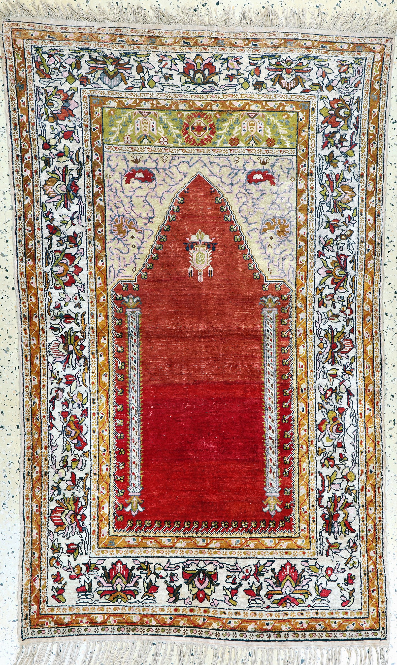 Giordes antique, Turkey, around 1900, mercerized: Giordes antique, Turkey, around 1900, mercerized cotton, approx. 182 x 108 cm, condition: 3 (restored). Rugs, Carpets & Flatweaves