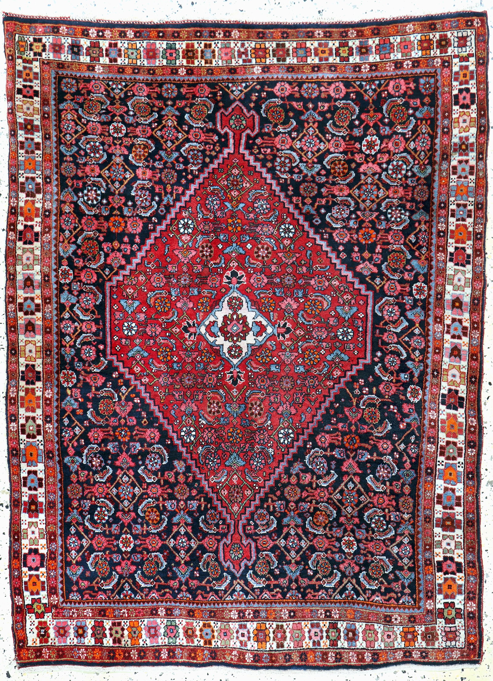Bijar, Persia, mid-20th century, wool on cotton: Bijar, Persia, mid-20th century, wool on cotton, approx. 150 x 116 cm, condition: 2. Rugs, Carpets & Flatweaves