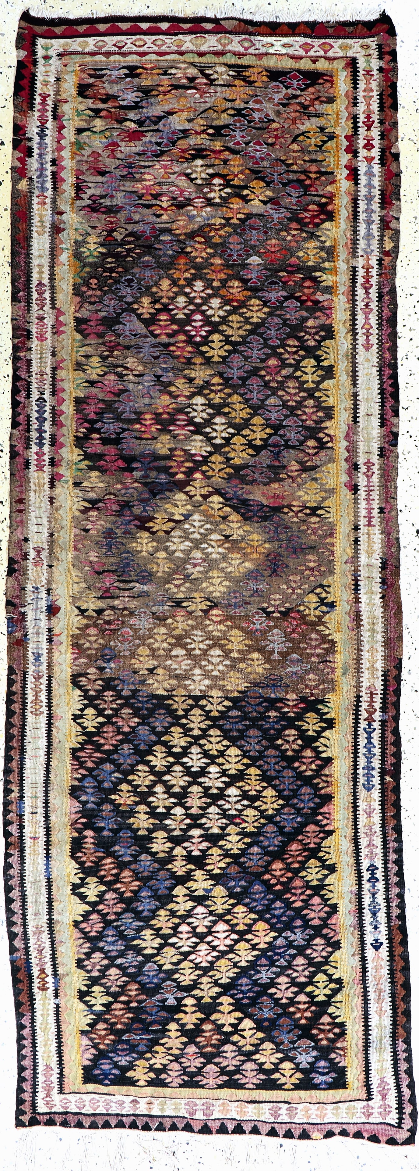 Bijar Kilim, Persia, early 20th century, wool on cotton: Bijar Kilim, Persia, early 20th century, wool on cotton, approx. 265 x 93 cm, condition: 2. Rugs, Carpets & Flatweaves