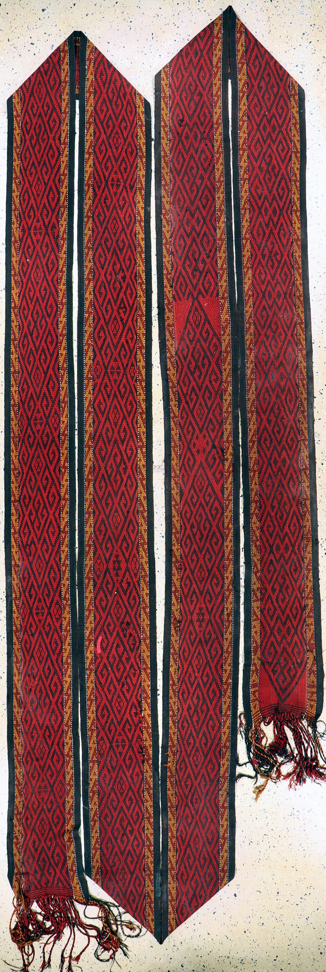 Tent band, Turkmenistan, early 20th century, wool on: Tent band, Turkmenistan, early 20th century, wool on wool, approx. 1500 x 30 cm, condition:2-3. Rugs, Carpets & Flatweaves