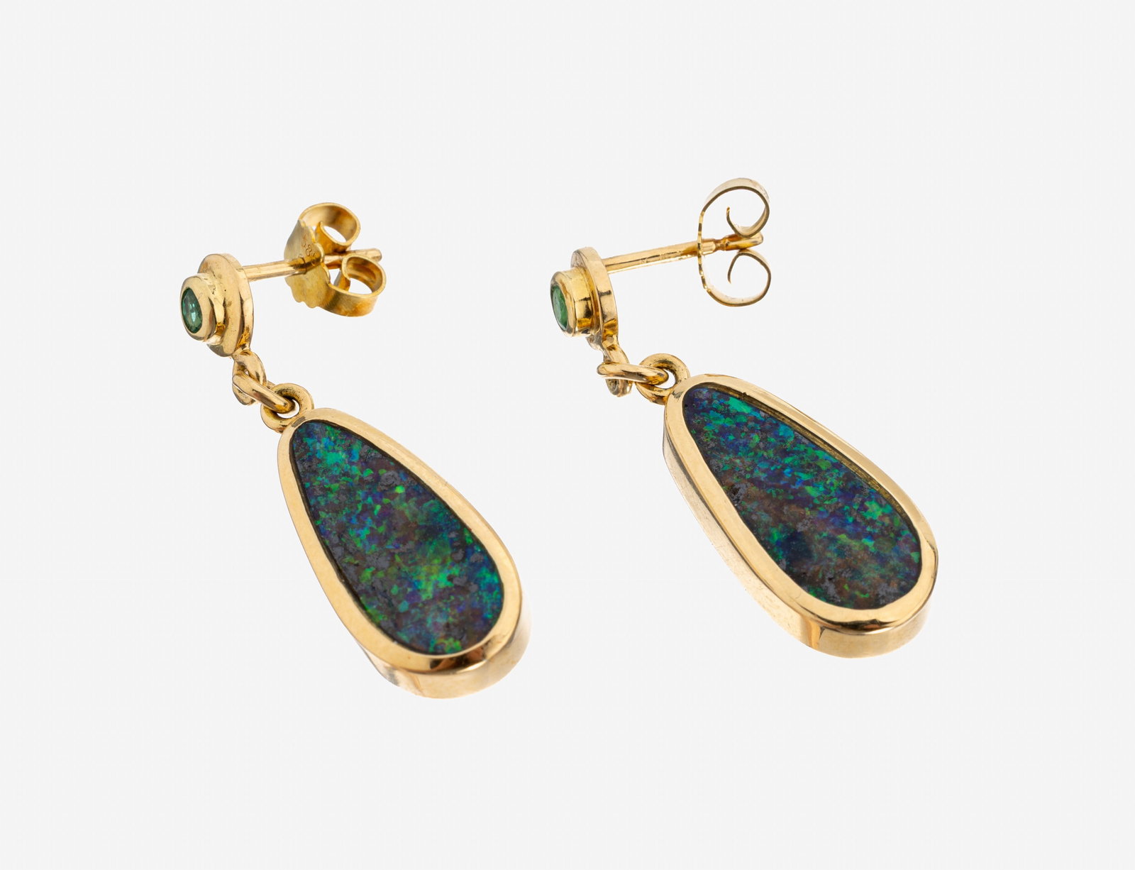 Pair of 14 kt gold emerald-opal-earrings (1 of 1)