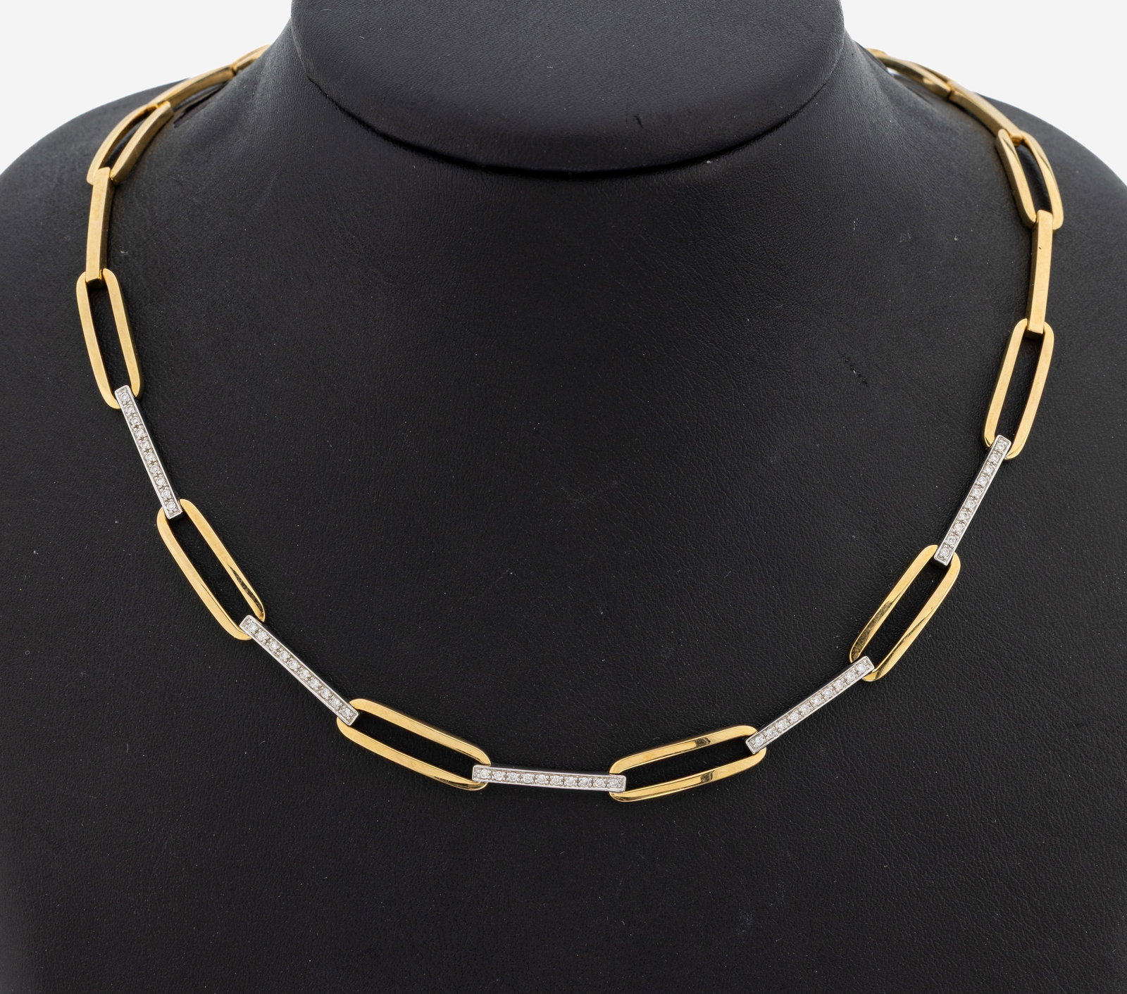 18 kt gold diamond-necklace (1 of 1)