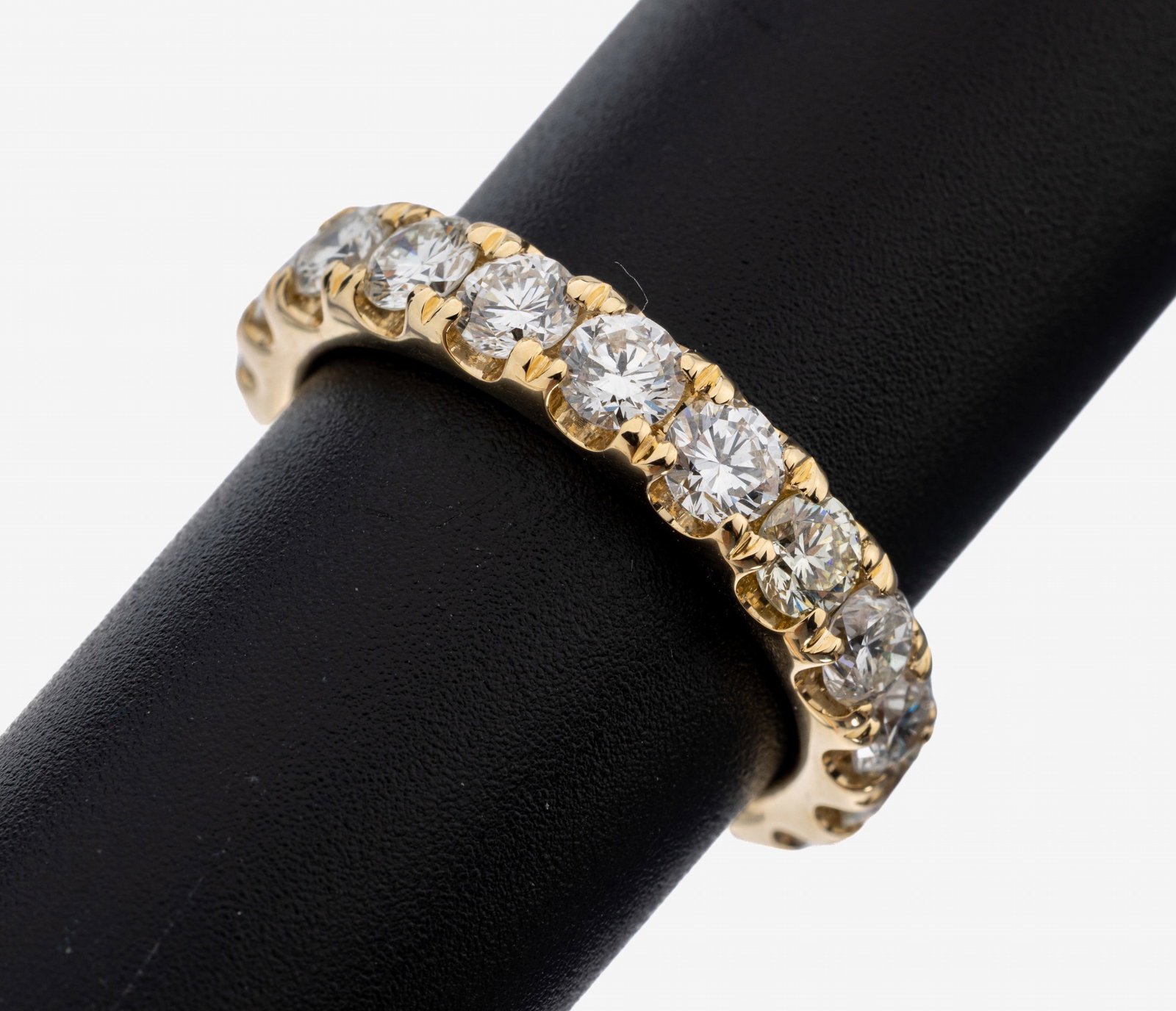 14 kt gold brilliant-memoryring: 14 kt gold brilliant-memoryring , YG 585/000, 19 brilliants total approx. 3.56 ct (engraved) Top Wesselton-Top Cape/vs-si, ringsize 57, approx. 5.8 g