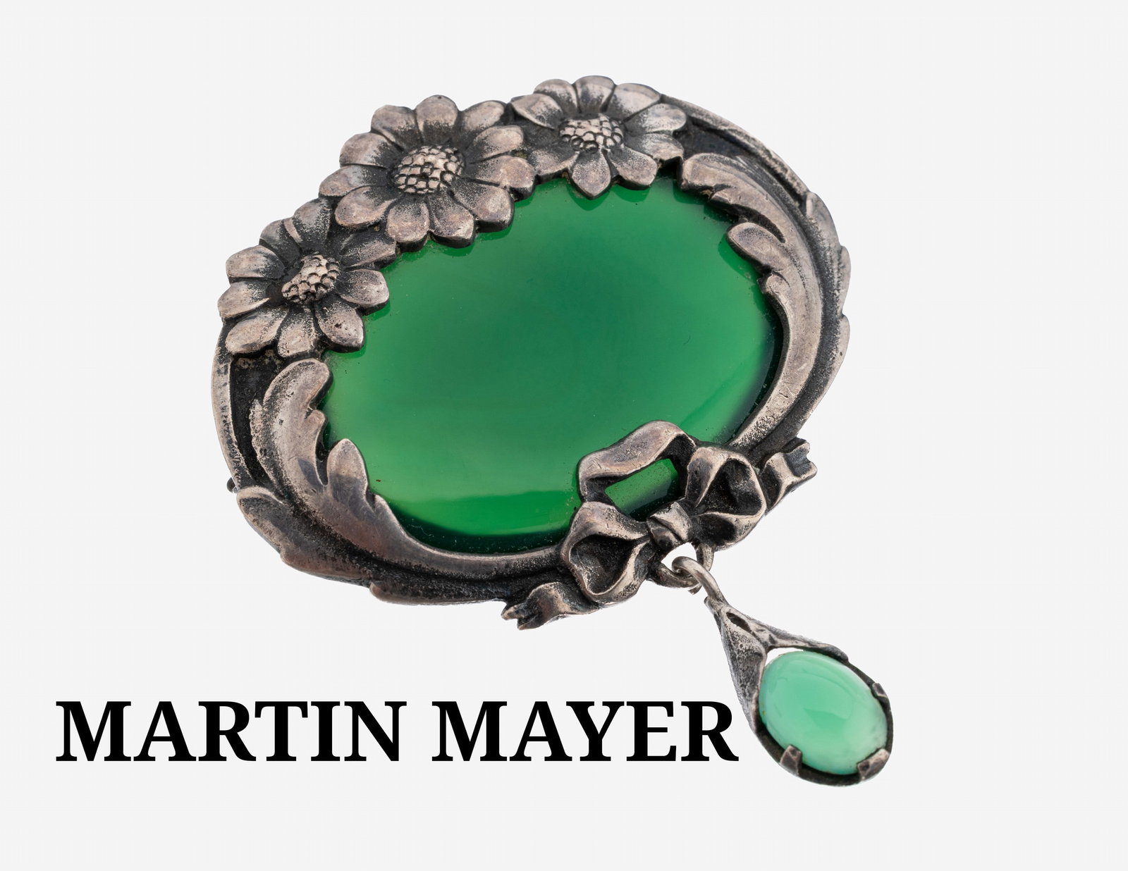 MARTIN MAYER MAINZ agate-brooch: MARTIN MAYER MAINZ agate-brooch , approx. 1910-20, 800 silver, floral decor with bow, movable suspension, signed, approx. 6 x 4.5 cm