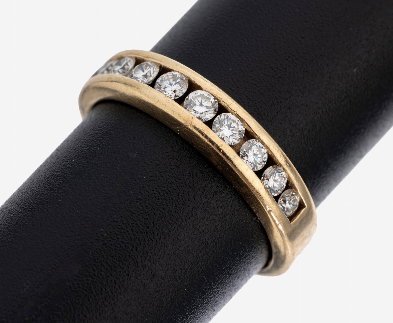 14 kt gold brilliant-ring: 14 kt gold brilliant-ring , YG 585/000, 10 brilliants total approx. 0.70 ct Top Wesselton-Wesselton/vs-si, ringsize 55, approx. 3.9 g