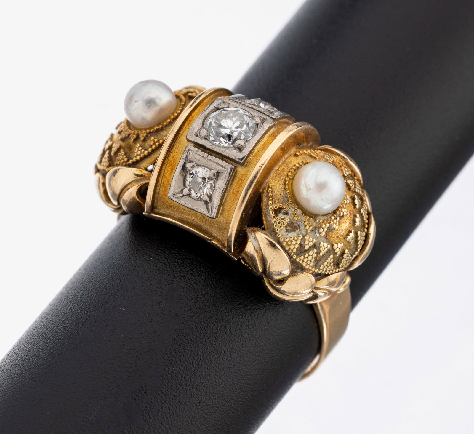 14 kt gold diamond-pearl-ring, 1950s (1 of 1)
