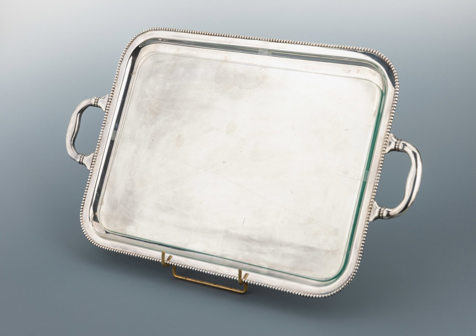 Tray (1 of 1)