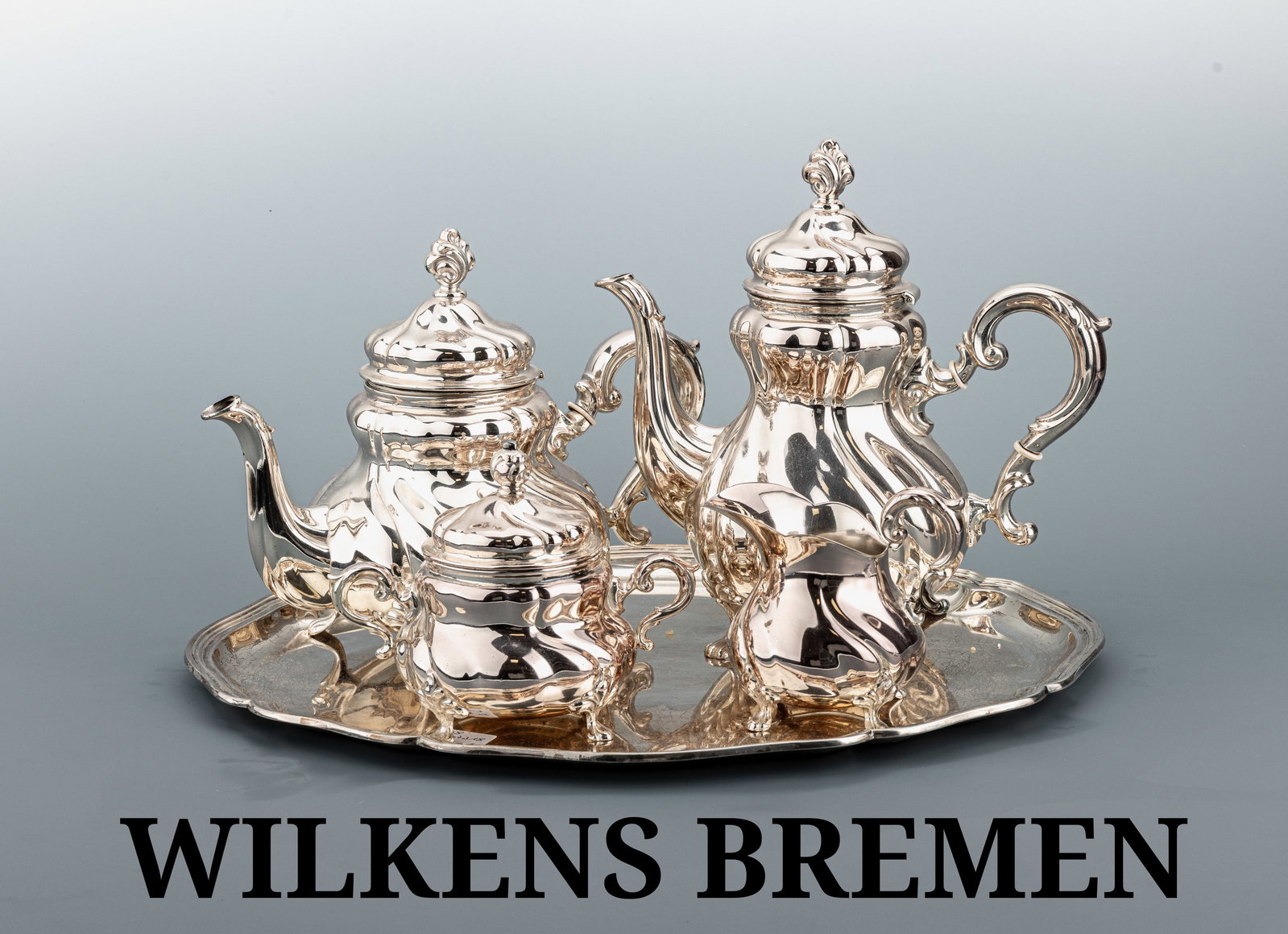 Coffee and tea service on tray: Coffee and tea service on tray , Germany, Sterling silver 925, Wilkens, Bremen, Baroque-style form, tarnish-resistant finish, comprising coffee pot and teapot (hinged lids, handles with insulation rin